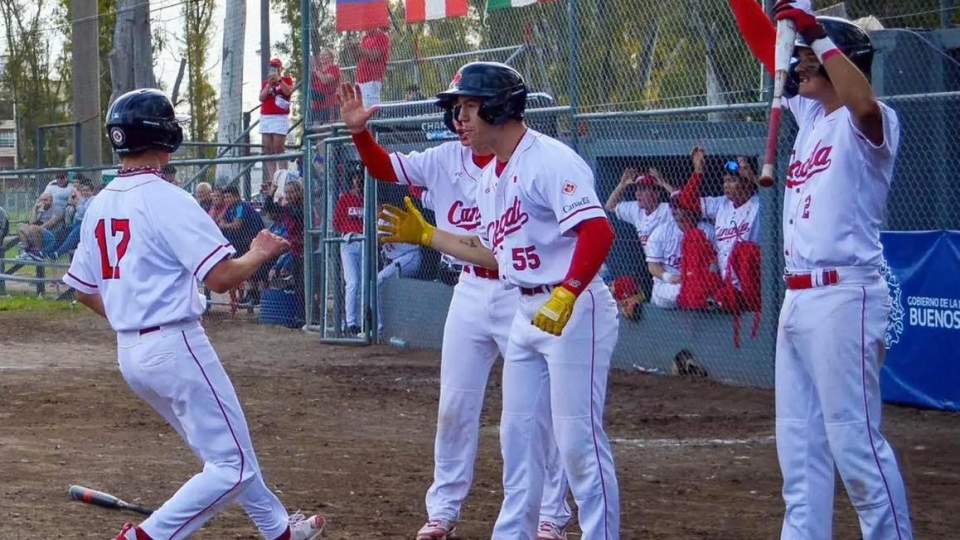 SUFRE MÉXICO DOLOROSO REVÉS EN EL PANAMERICANO SUB 18 DE SOFTBOL 